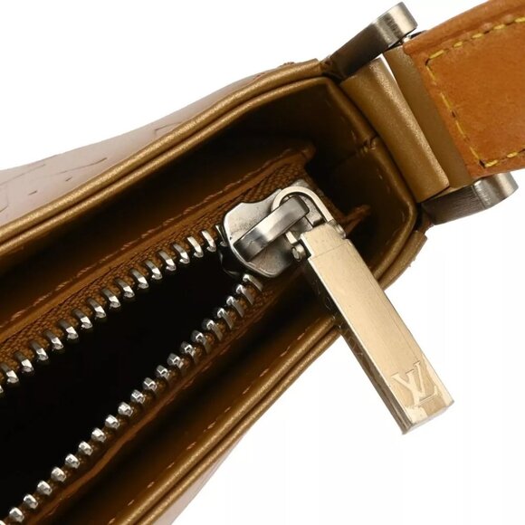 Louis Vuitton Beige Monogram Mat Fowler Handbag - Picture 7 of 10